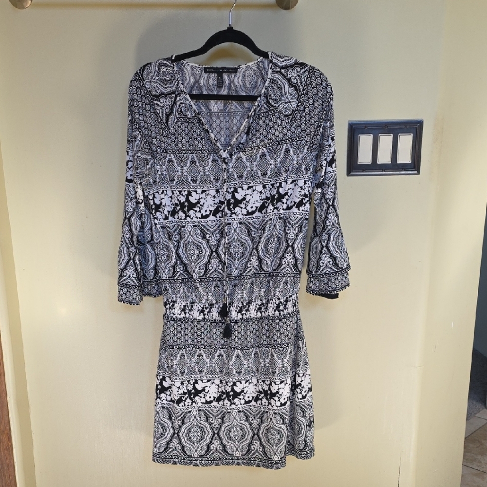 White House Black Market Black and White Printed Midi Dress